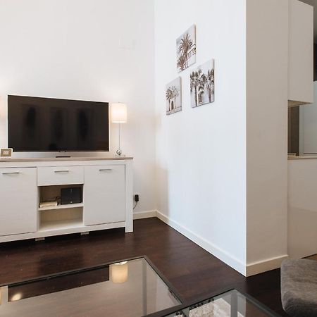 Apartamento Puerta Real - Free Parking Севиля Екстериор снимка